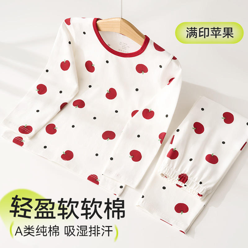 MA14 전체에 인쇄된 사과