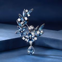欧米の新しい水晶の花のブローチの高級な女性の豪華な気質の真珠の胸の花のデザイン感のピンのスーツの装飾