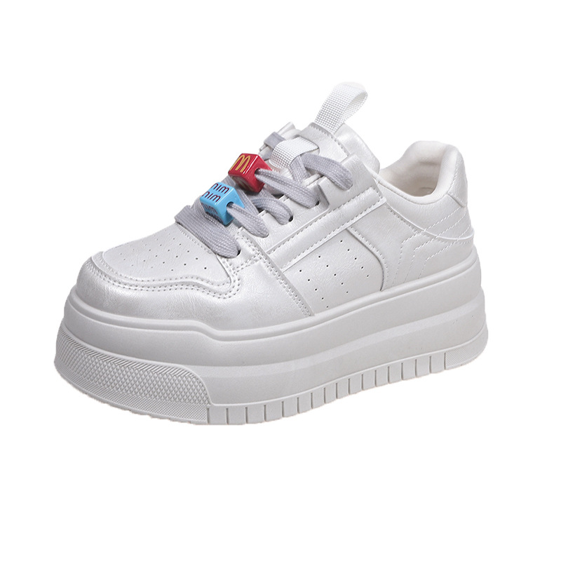 2025 primavera nueva altura de suela gruesa pequeña zapatos blancos muffin zapatos muffin 5cm zapatos de skate casuales versátiles
