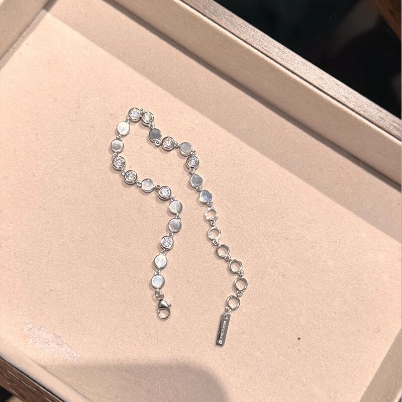 Round Ring Sparkling Diamond Bubble Bracelet for Women, Light Luxury Niche High-End Exquisite Cool Style Fashionable Versatile Bracelet