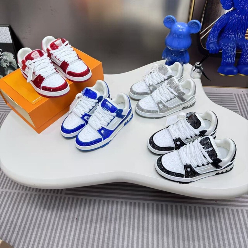 Men's Sneakers with Rhinestones, New Trendy Versatile Women's White Casual Flat Shoes