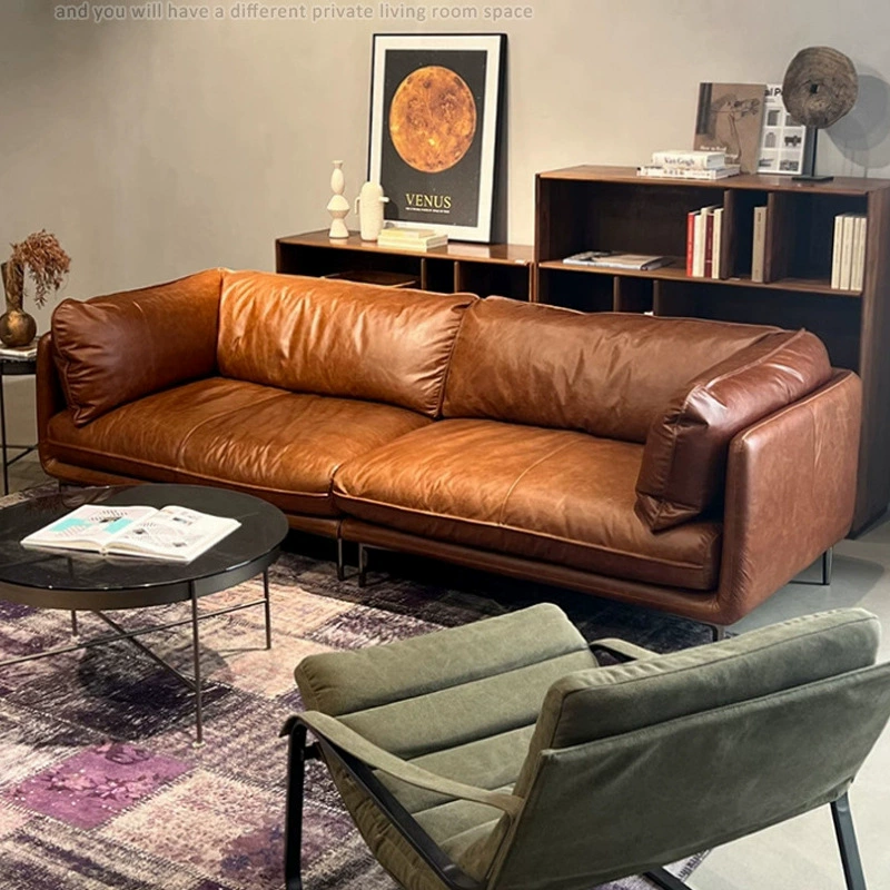 Среднее масло воск кожаный диван гостиная смайлика французское объятия двойное трио ретро диван небольшая квартира