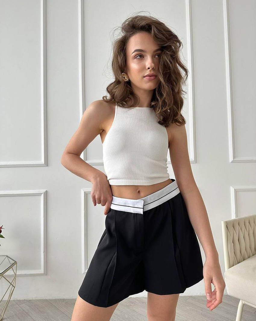 Femmes Du Quotidien Style Simple Style Classique Couleur Unie Shorts Shorts display picture 2
