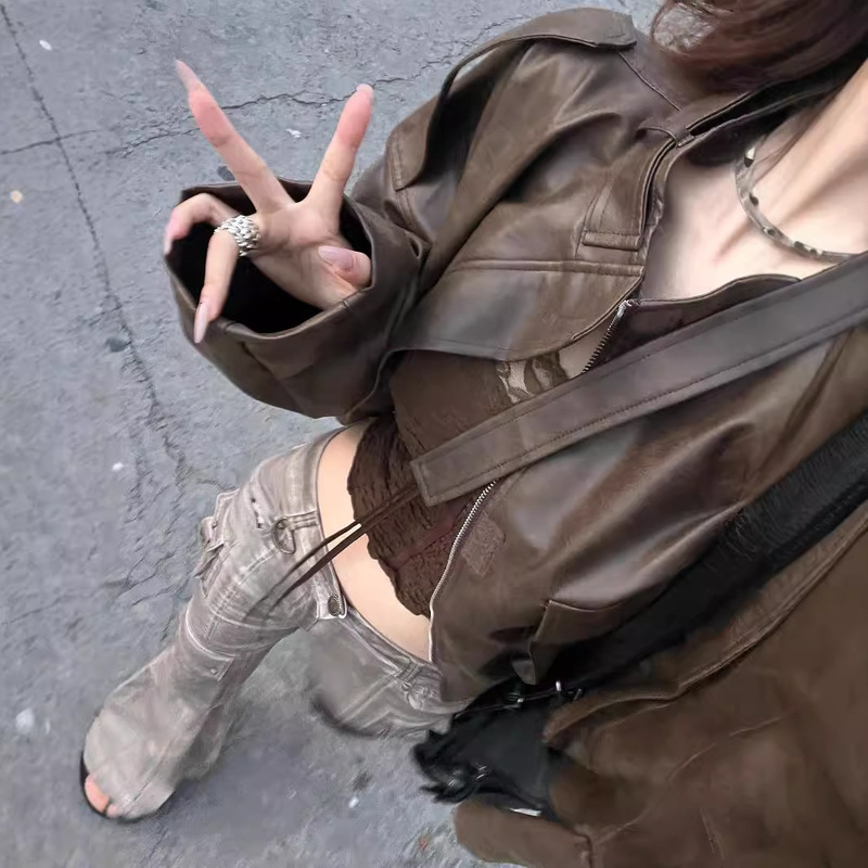 Temple Mai Autumn Short Brown Leather Jacket Unisex Motorcycle Style Jacket Retro Loose Fit