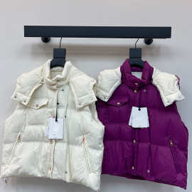 南油2025秋冬新款高端女装上衣可拆卸连帽立领修身羽绒马甲女