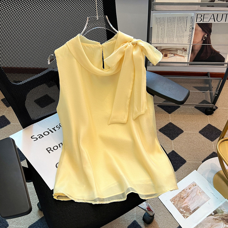French-style exquisite organza sleeveless blouse for women, 2026 summer new model, large bow off-shoulder top French-style exquisite organza sleeveless blouse for women, 2026 summer new model, large bow off-shoulder top