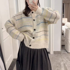 新款秋装上衣韩系条纹撞色针织开衫女宽松慵懒风减龄女装毛衣外套