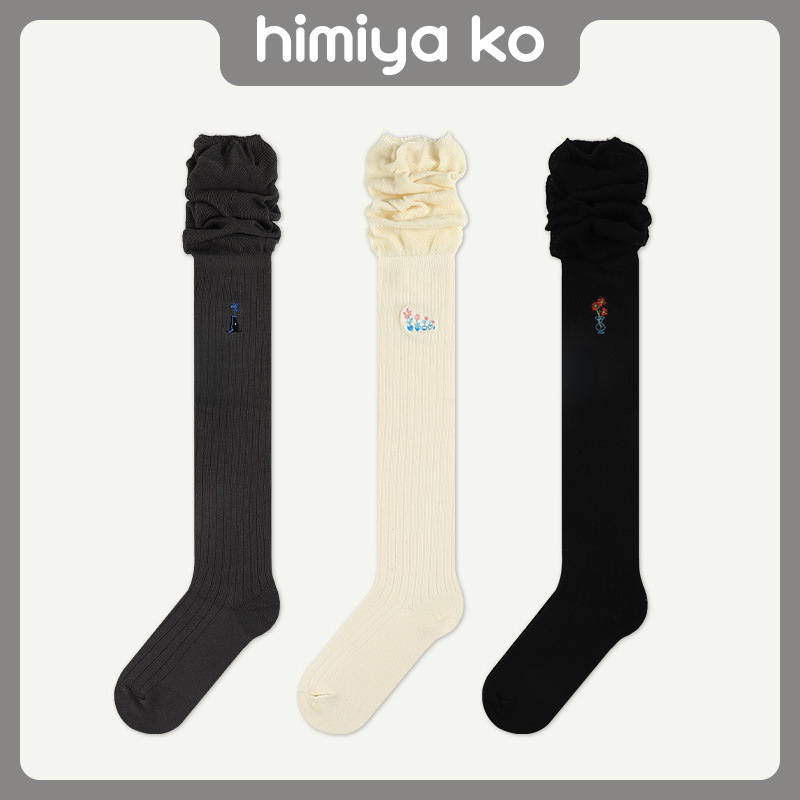 Women's Four-Season Knitted Calf Socks, Fluffy Dotted Yarn Long Socks, College Style Sweat-Absorbent and Odor-Resistant Long Socks