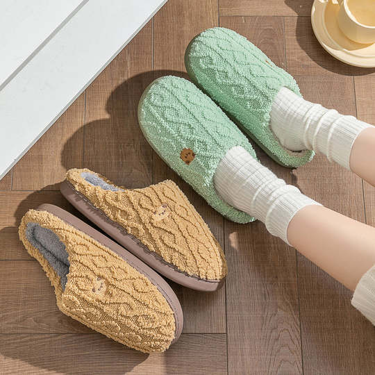 Bear Cotton Slippers Women's Autumn and Winter 2023 New Internet Popular Indoor Plush Cute Thick Bottom Warm Wool Slippers