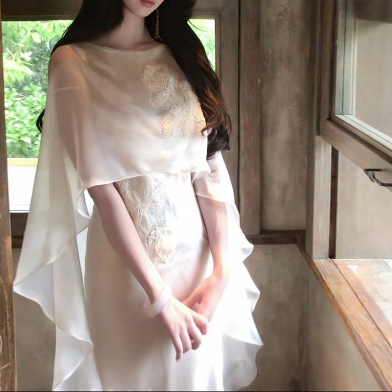 【Ningchuang】New Chinese-style three-dimensional embroidered dress with flowing cape design, banquet gown, long dress, fairy dress 【Ningchuang】New Chinese-style three-dimensional embroidered dress with flowing cape design, banquet gown, long dress, fairy dress