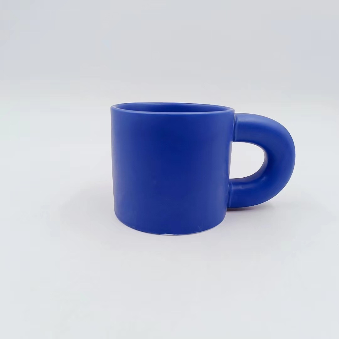 Nuevo 8.5 * 8cm 310ml taza de cerámica de orejas grandes taza de leche taza de desayuno taza de pareja