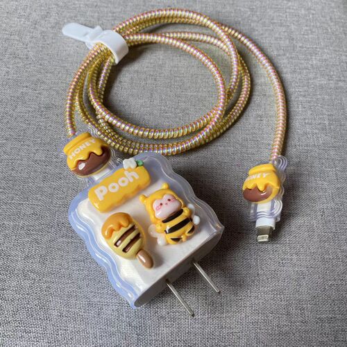 Cartoon Bear Bee Resin Accessory Charger Case Accessory PJ1214