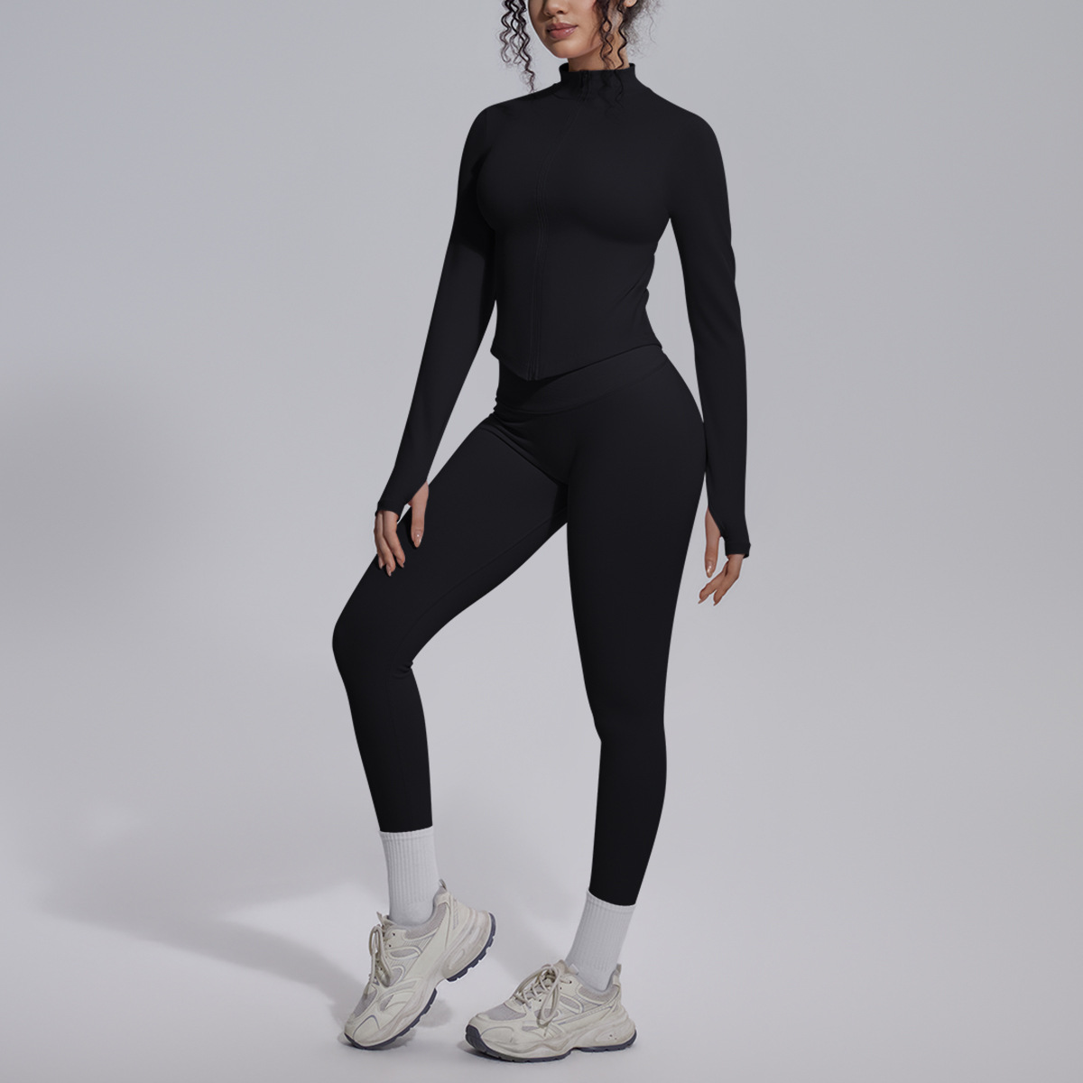 Nuevo cross-border sin costuras color sólido hermoso de espalda alta elástica ropa de entrenamiento de yoga apretada cuatro piezas juego de ejercicio ejercicio ejercicio ejercicio