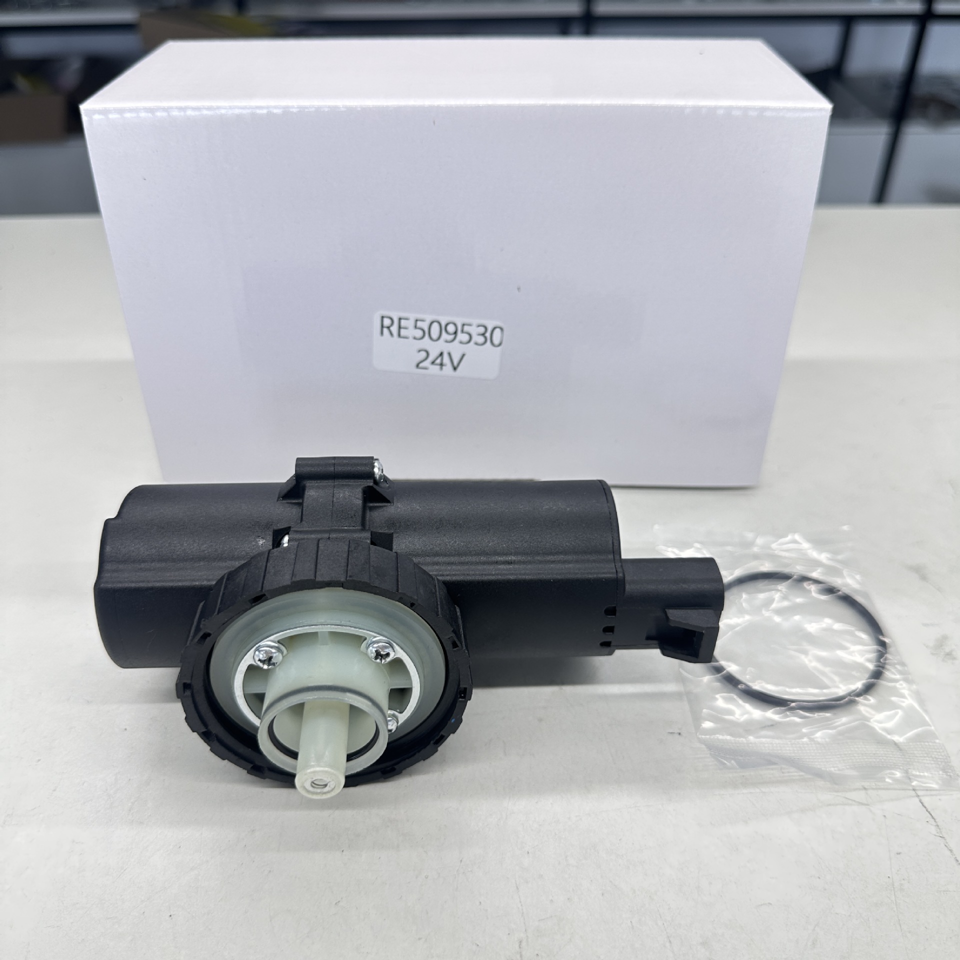 Suitable for John Deere electric fuel pumps, model RE509530, 12V and 24V