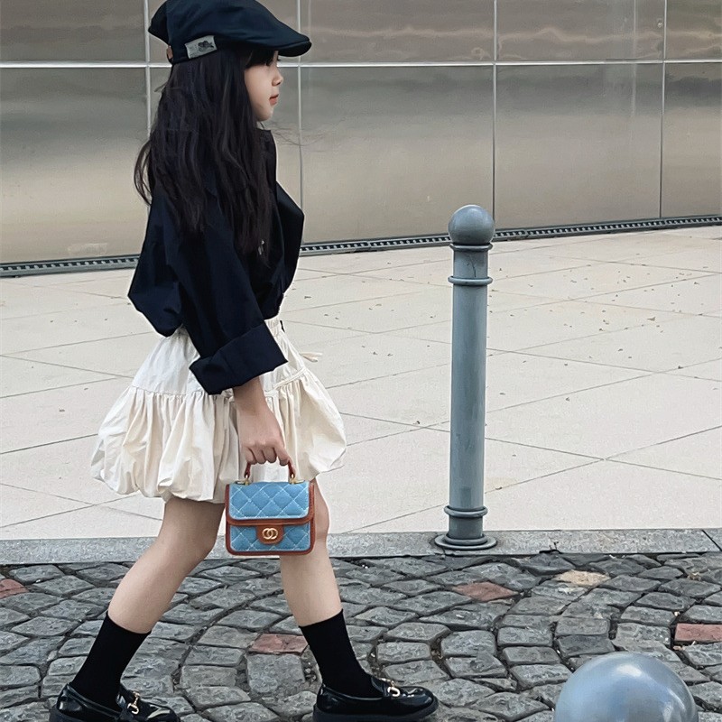 Bolsa de hombro coreana de alto valor, bolso de moda, bolso de cadena para bebés, bolso para bebés, 2025 nuevo tipo de bolso para niños