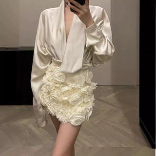 重工立体玫瑰花朵装饰设计感半身裙女夏季新款温柔风百搭短裙
