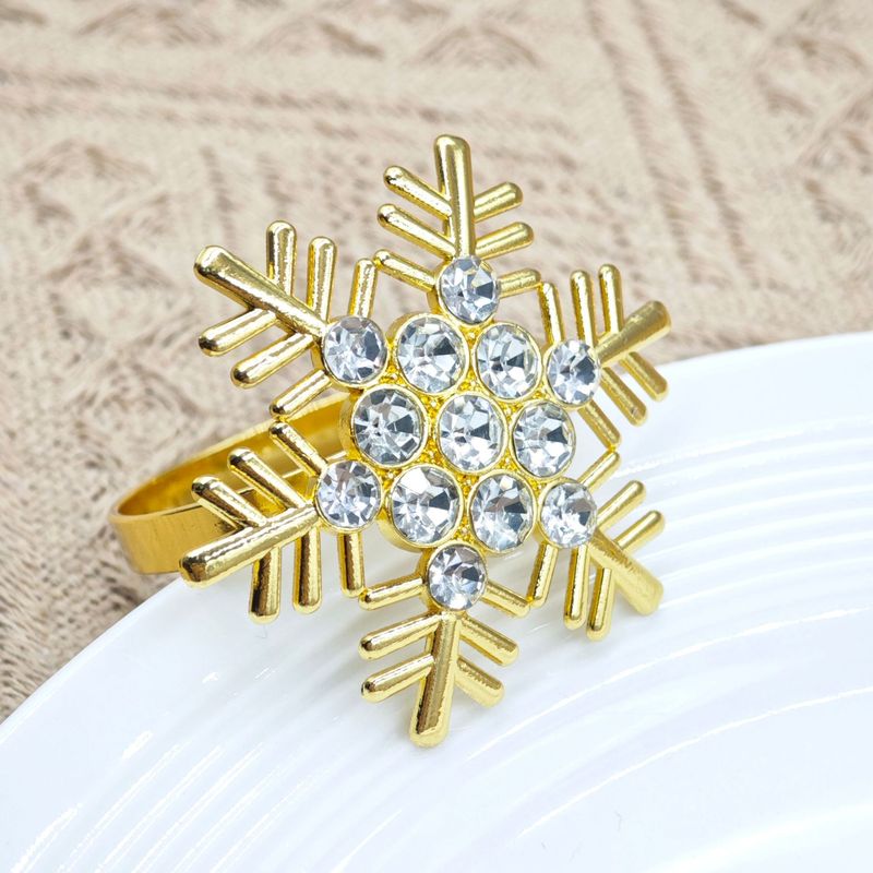 新しいクリスマスのアイデアには、雪の花のナプキンリングを入れて、ホテルのテーブルの装飾を飾って、メーカーの卸売りをします。|undefined