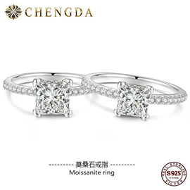 戒指;耳钉;项链