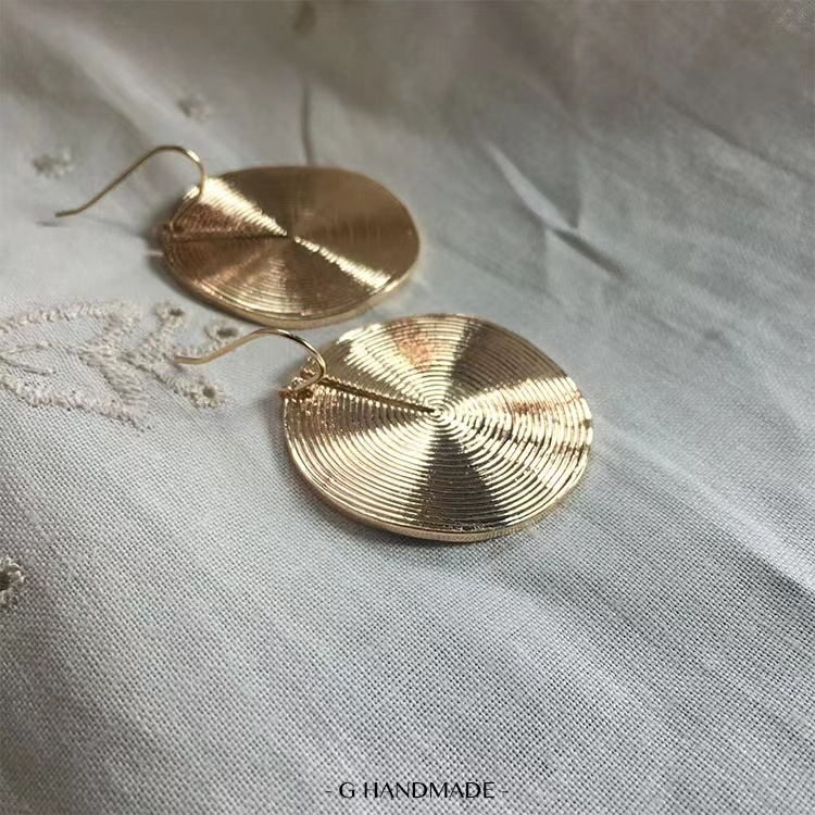 Geometric Disc Drop Earrings For Women Asymmetrical Style_voghion.com