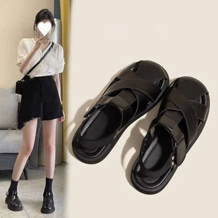 Roman Sandals for Women's Summer Outer Wear 2025 New Fairy Style Versatile Flats with Skirts Popular Cut Out Pig Cage Shoes
