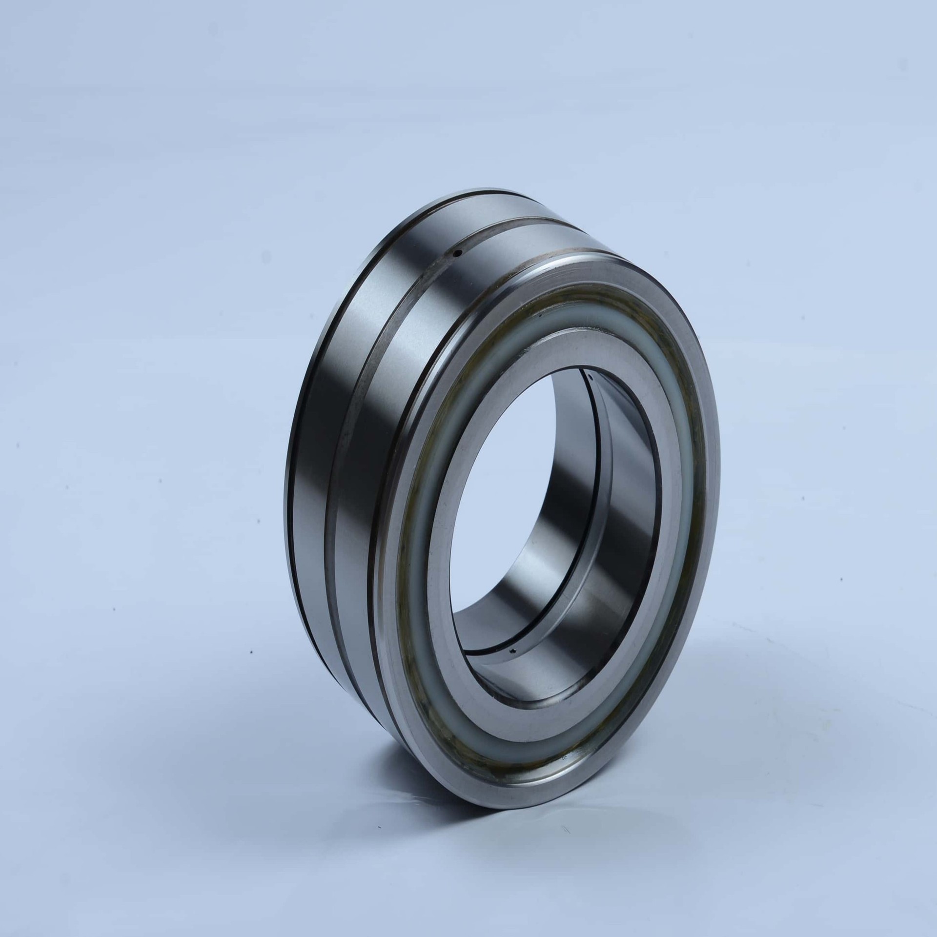 厂家批发高精度高品质NUTR40滚针轴承