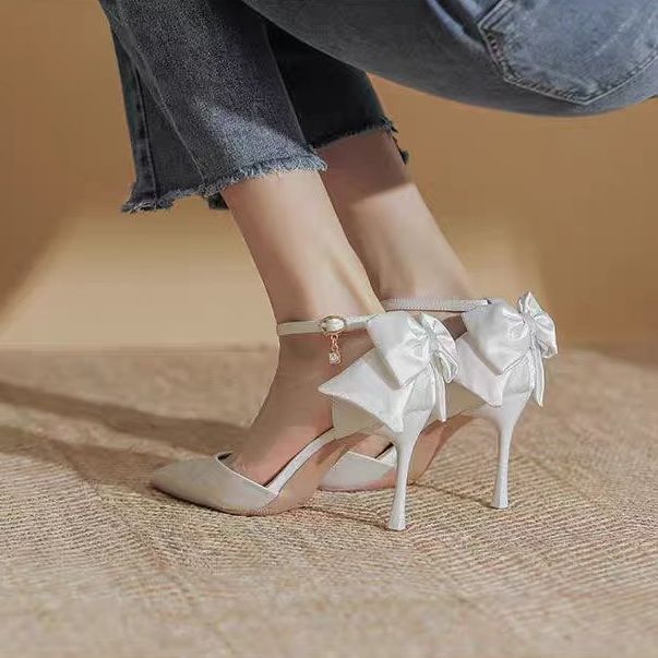 Wedding shoes with bow stiletto heels