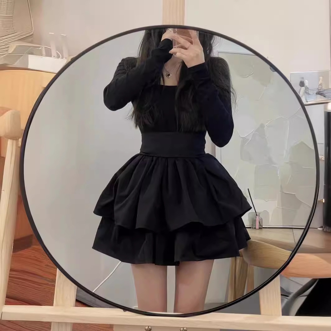显瘦绑带蝴蝶结黑色蓬蓬连衣裙女秋季新款小个子穿搭长袖蛋糕短裙