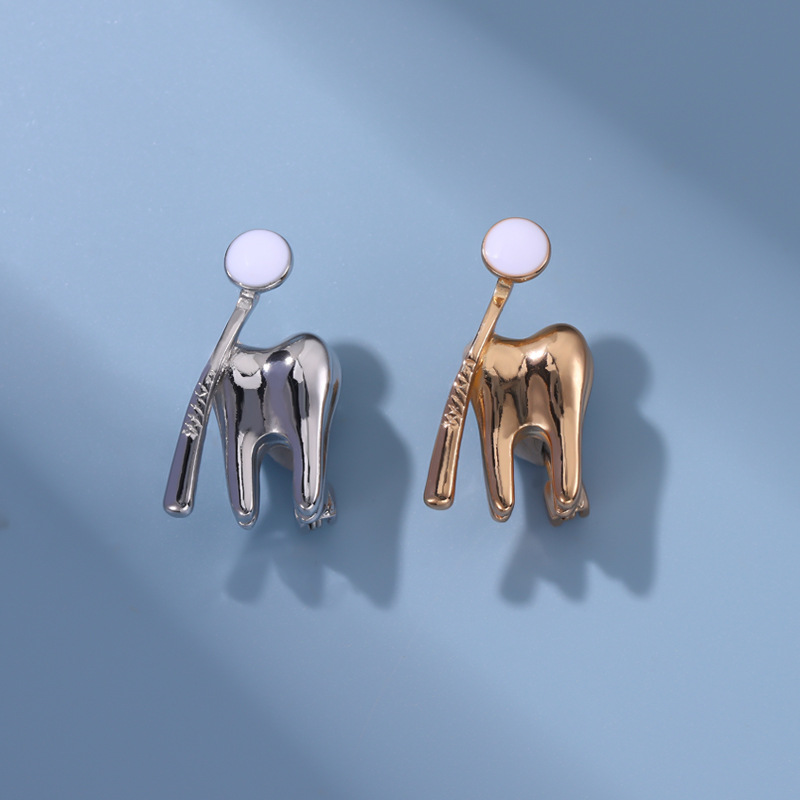 Party Occasion Basic Pin Toothbrush Alloy Plating Unisex Brooches