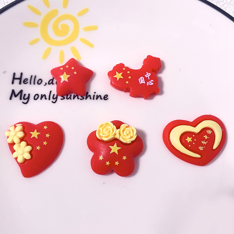 Nuevo día nacional de dibujos animados cinco estrellas bandera roja amor accesorios de resina pegamento crema adornamiento para el cabello broche mapa hecho a mano, etc.