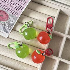 食游シミュレーション立体リンゴのキーホルダーとストラップのカップルの親友プレゼントのアクセサリーのペンダント卸売り