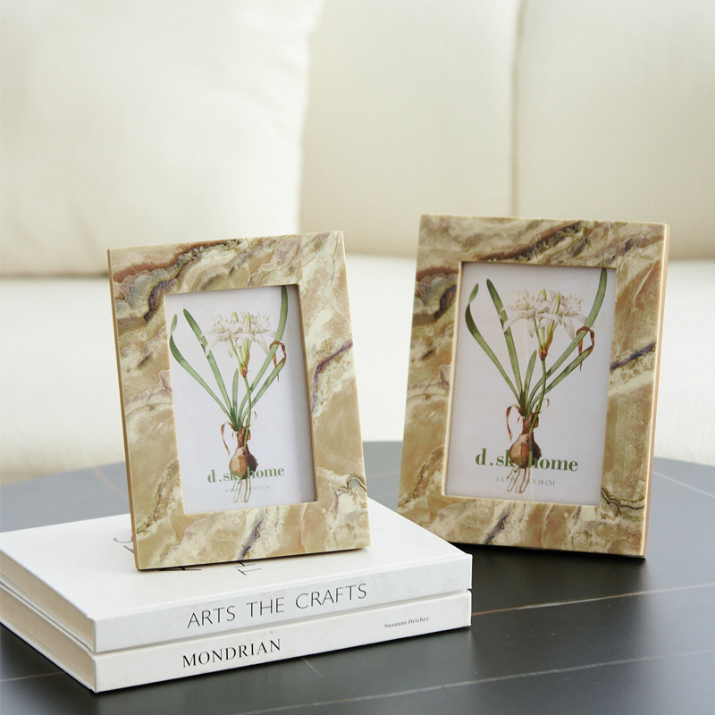 India Imported Cow Bone Brown Marble Photo Frame Table 6inch 7inch Photo Frame High-End Picture Frame Photo Frame Decoration
