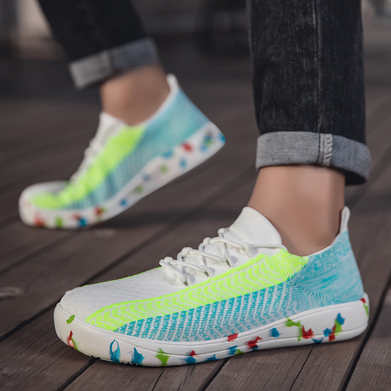 2025 nuevos zapatos de mujer de tamaño grande transfronterizo calcetines de verano de moda zapatos deportivos transpirables al aire libre zapatos para correr image 5