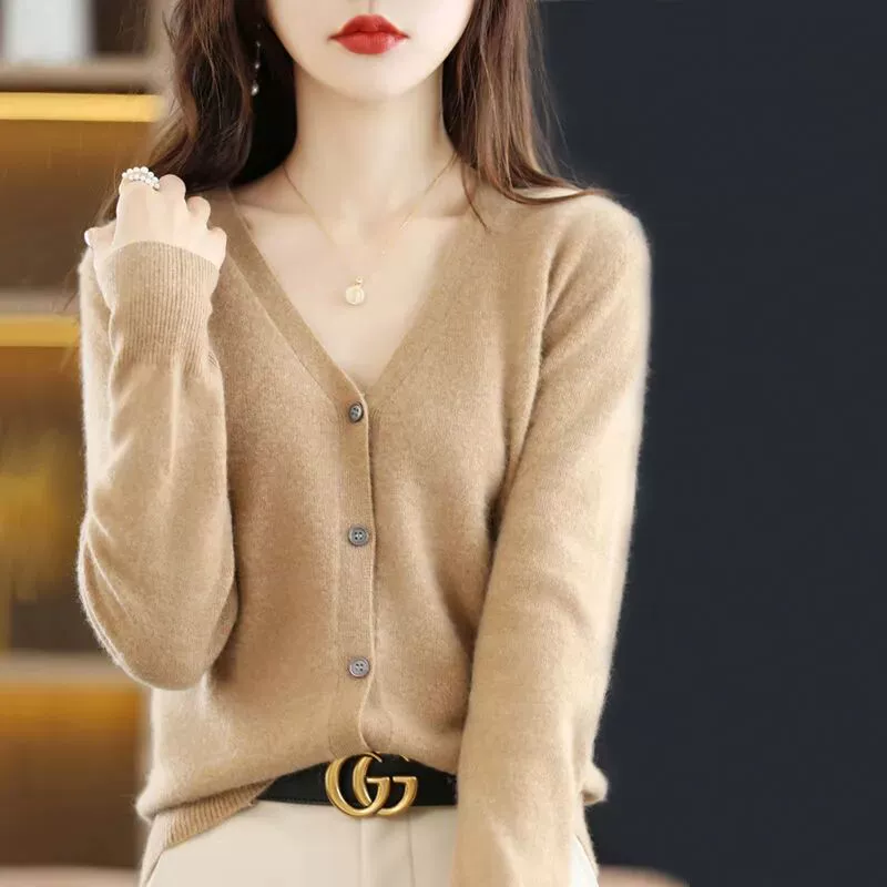 Новый кардиган для женщин на раннюю весну и осень, с V-образным вырезом, длинными рукавами, свободного кроя, стройнящий, осенне-зимний свитер, базовый слой, шерстяная трикотажная куртка.