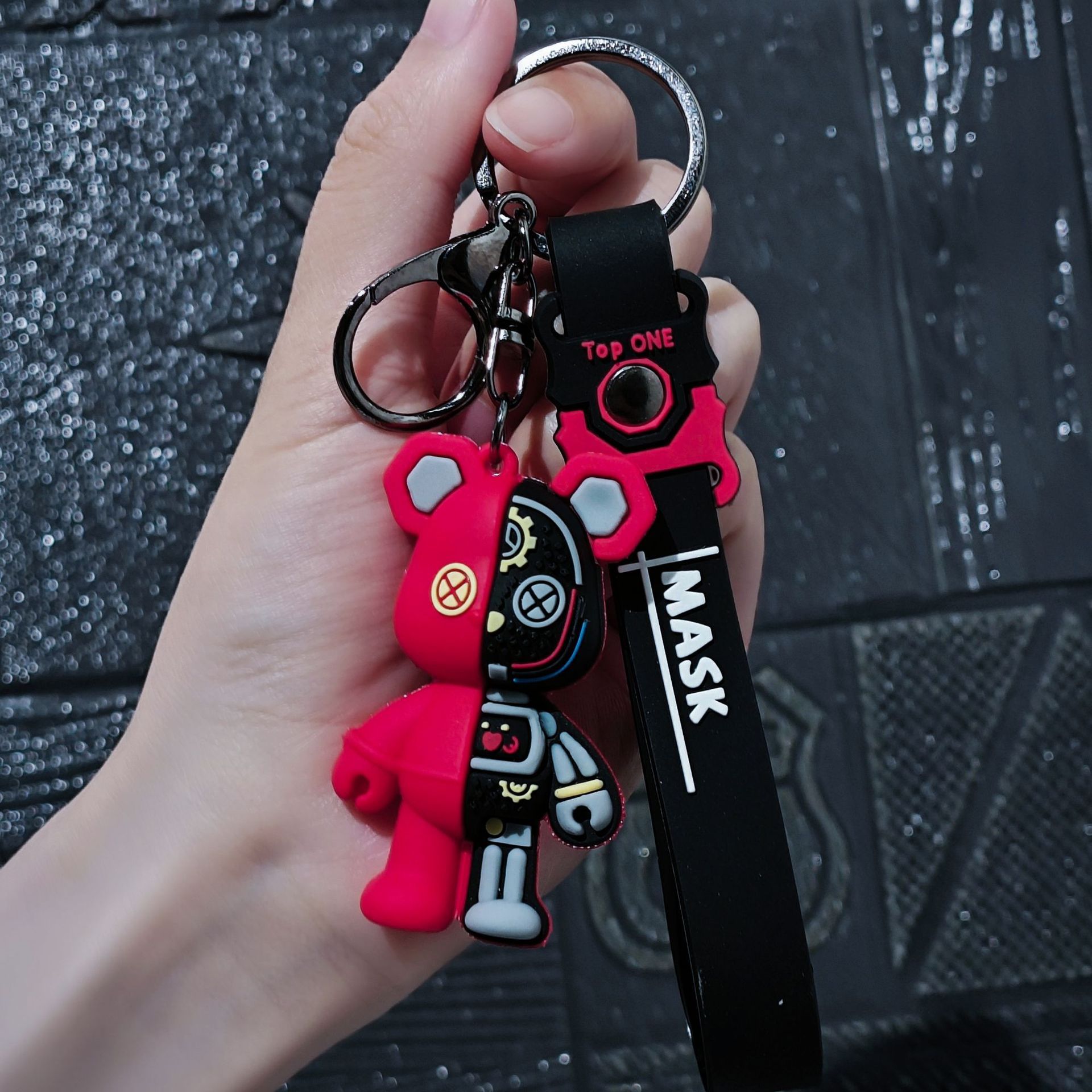 Oso mecánico llavero muñeca colgante coche llavero accesorios hombres y mujeres bolso muñeca adornos pequeño regalo al por mayor