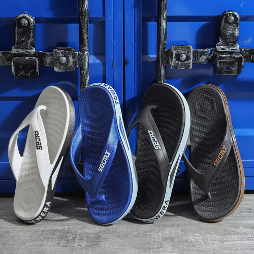 Trendy outer wear summer flip-flops for men, non-slip flip-flops, lightweight outdoor casual beach sandals, fashionable Korean version