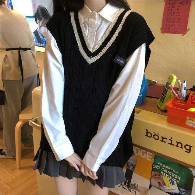 College Style Color-Blocked V-Neck Jk Uniform Knitted Sweater for Women 2024 Spring and Autumn New Sweet Vest for Women College Style Color-Blocked V-Neck Jk Uniform Knitted Sweater for Women 2024 Spring and Autumn New Sweet Vest for Women