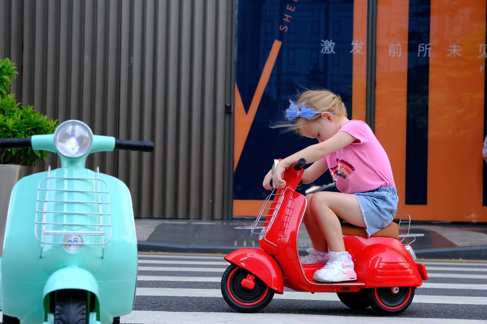 儿童电动汽车摩托车