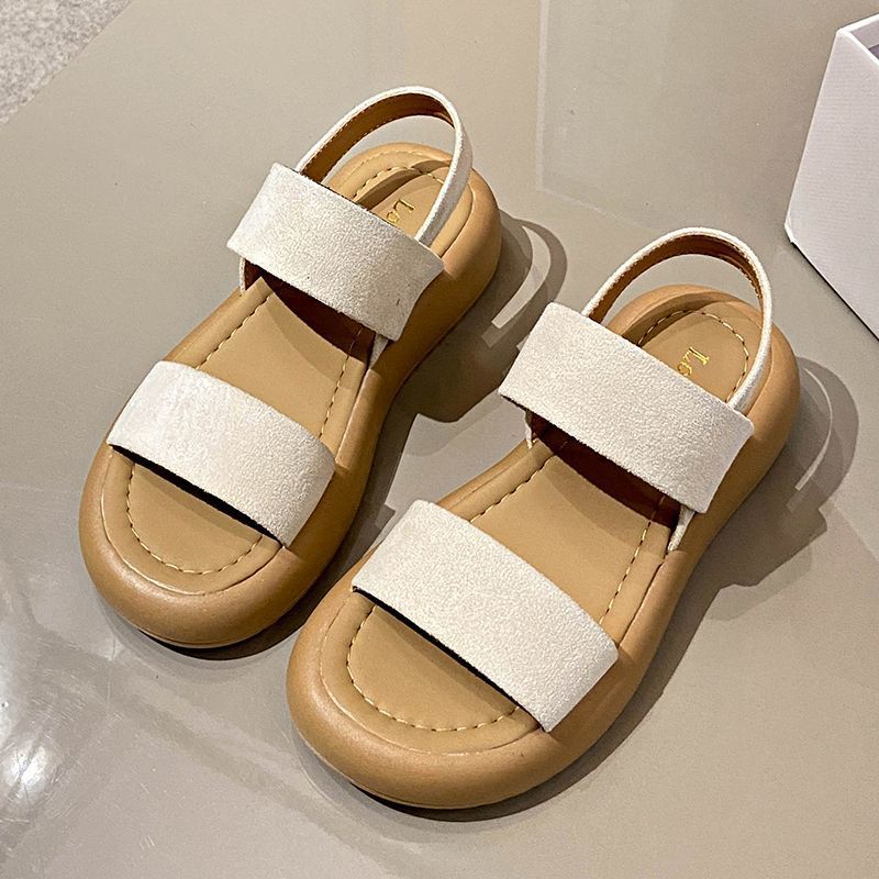 2026 nueva sandalias de verano con suela gruesa y altura de alta calidad de moda para mujeres pequeñas zapatos de playa romanos con dedos descubiertos