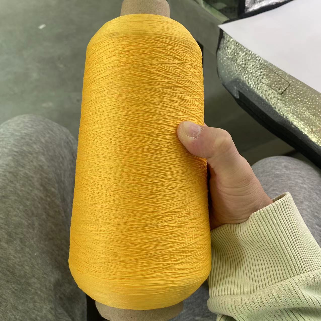 XM1030*13000 크기*순 중량은 약 550g입니다.