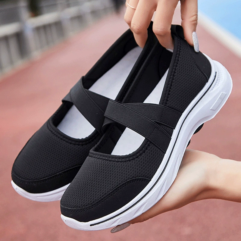 Casual летняя обувь slip-ons от , сетчатый верх, гибкая подошва, цвета черный/серый/бежевый, размеры 36-41