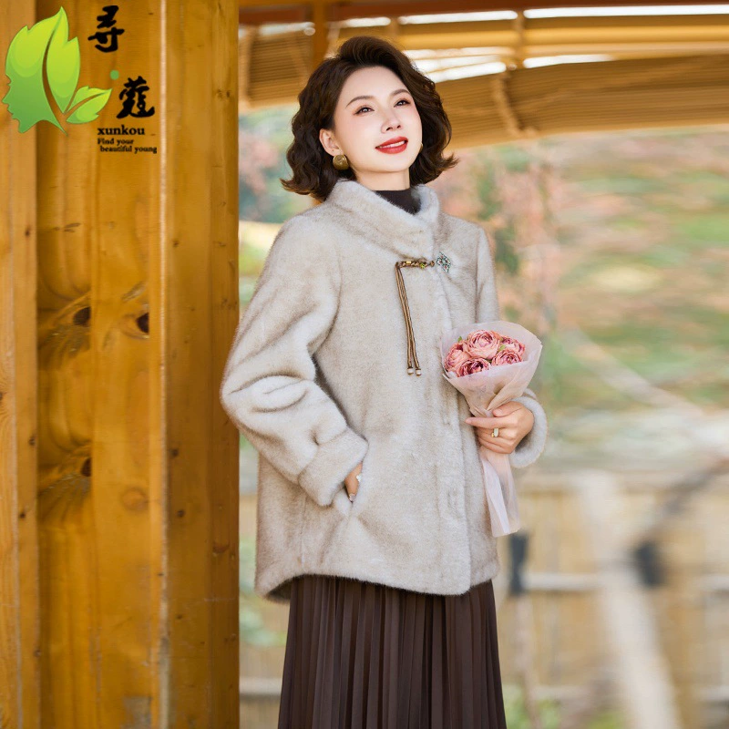 Модные мамы среднего возраста короткая одежда среднего и пожилого возраста