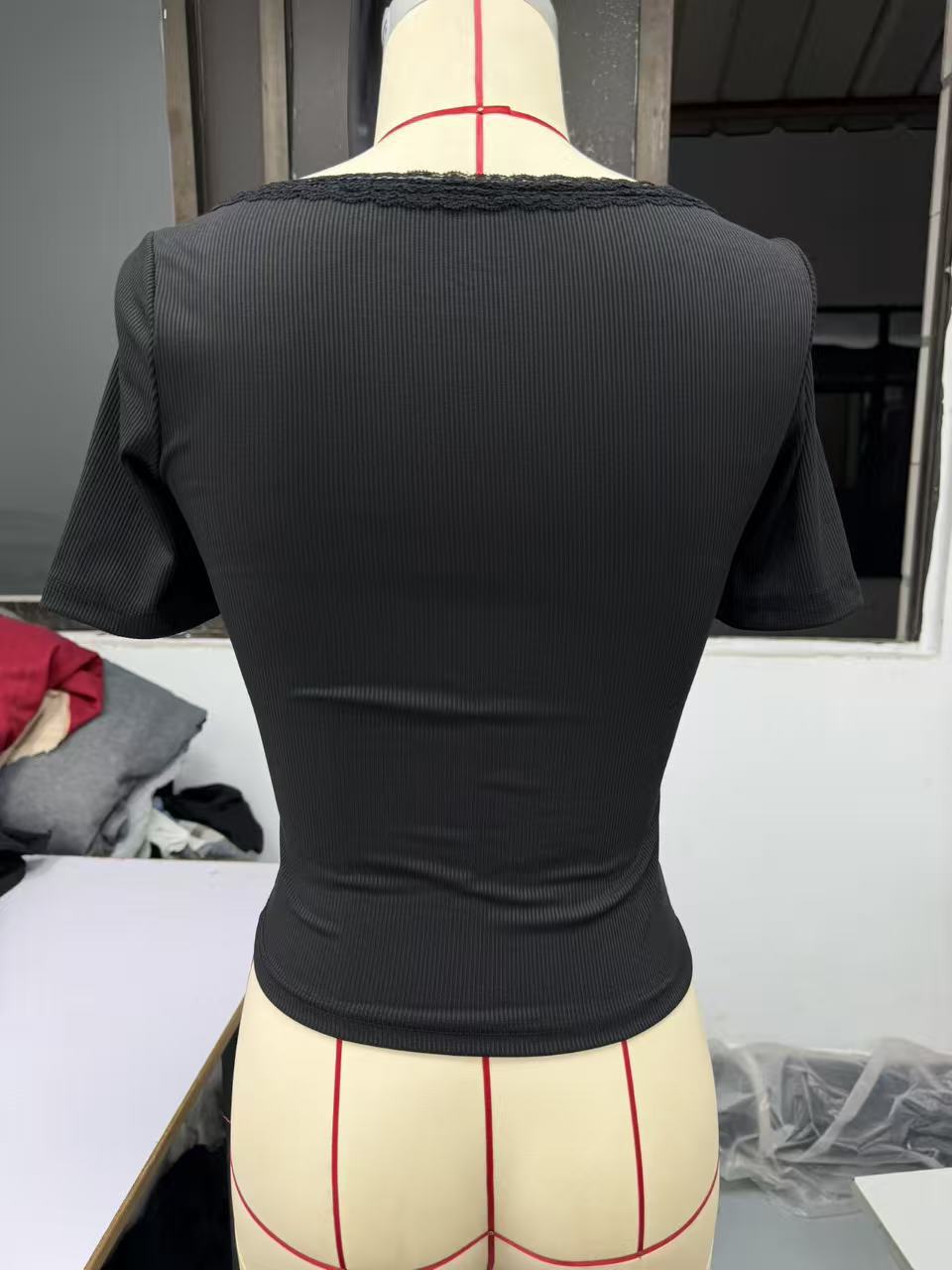 Lace-Up V-Neck Short Sleeve Top For Women, Fashion Basic Casual Blouse With Button Detail, Spring Summer Essential_ecoleips.com