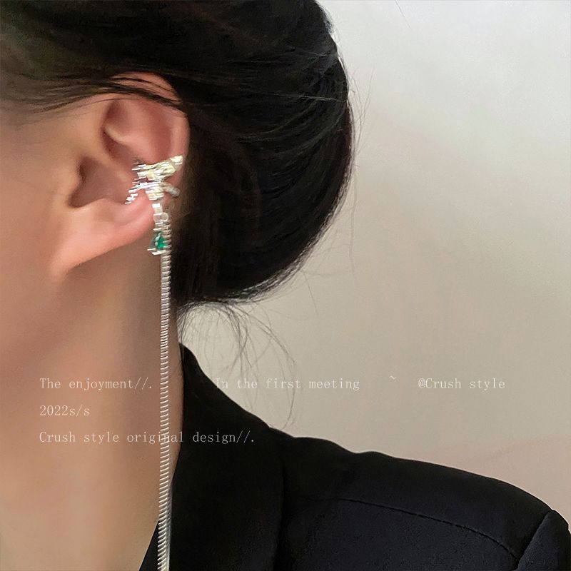 Micro incrustaciones de ZIRCON borla larga sin oreja clip de oreja hembra estilo frío Sentido de alto grado sin dolor clip de hueso de oreja pendientes pequeños de aspecto facial