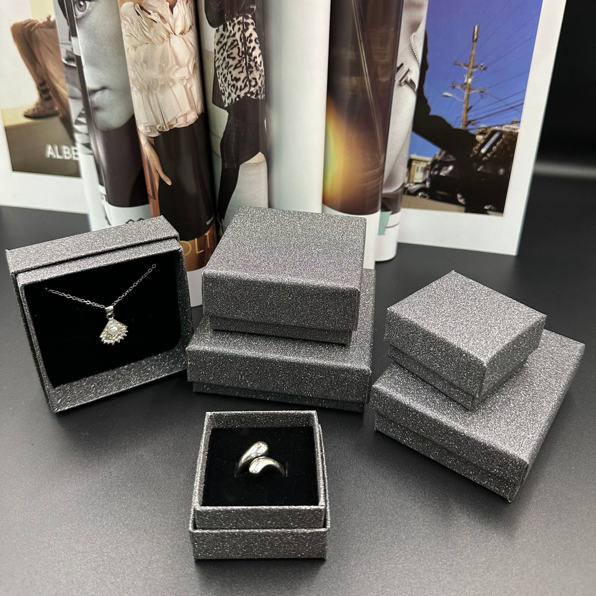 Spot jewelry box silver onion necklace box frosted jewelry box jewelry display box jewelry packaging box factory direct sales - Taojiyun daigou | Taiwan consolidation | 1688 product purchasing | China goods purchasing | Gather and Transport