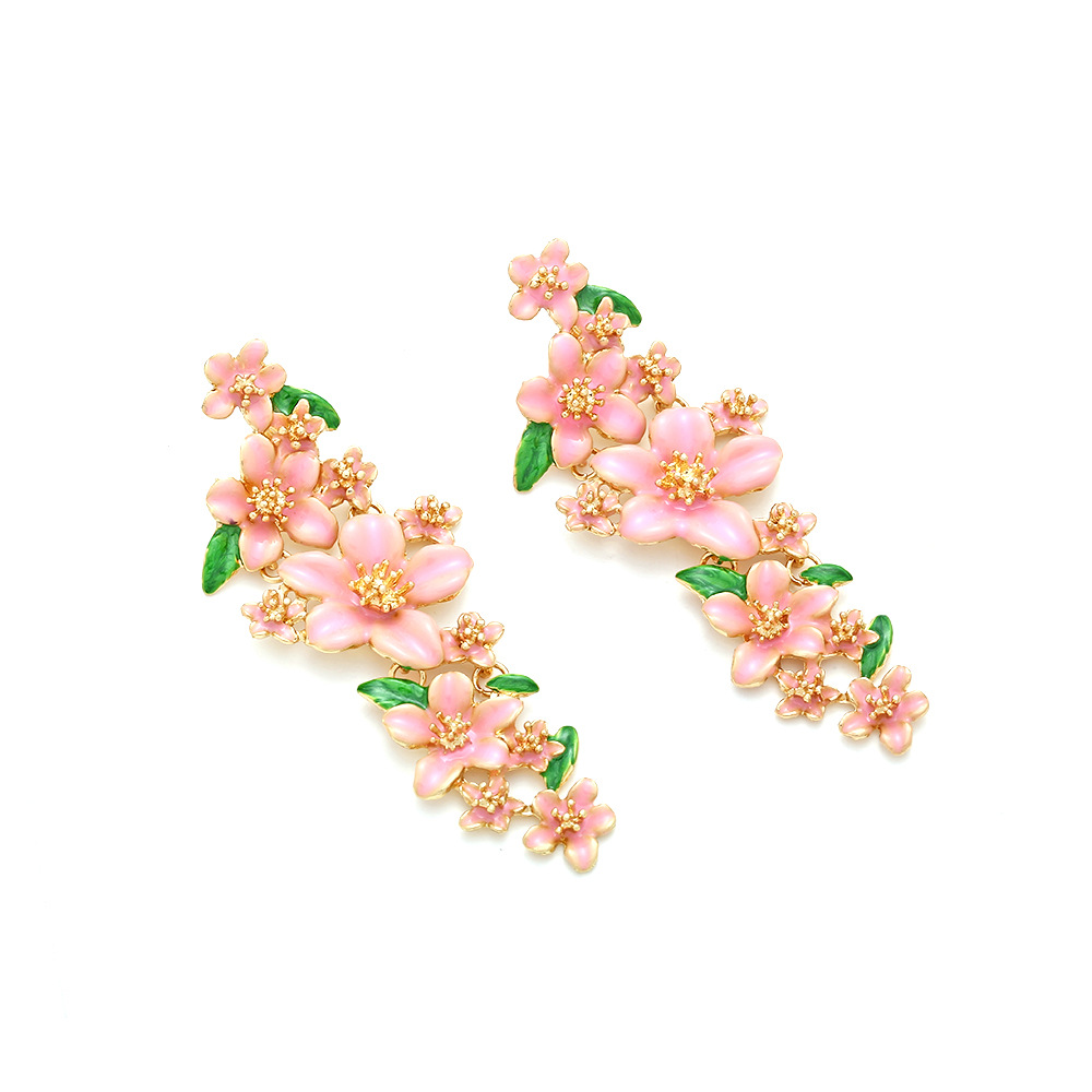 Daily, Street Occasion Zinc alloy Material 1 Pair Casual Sweet Flower Enamel Zinc Alloy Drop Earrings