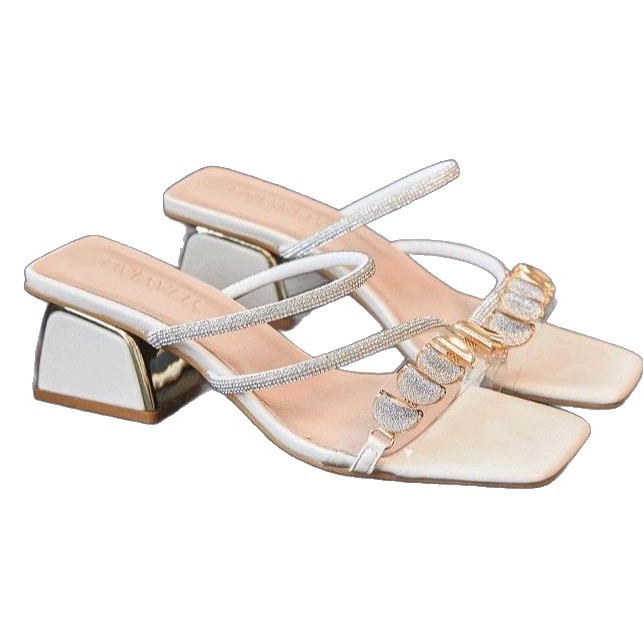 2026 verano nuevo diamante zapatillas de tacón medio zapatillas de tacones altos de moda zapatillas de tacones gruesos mujeres