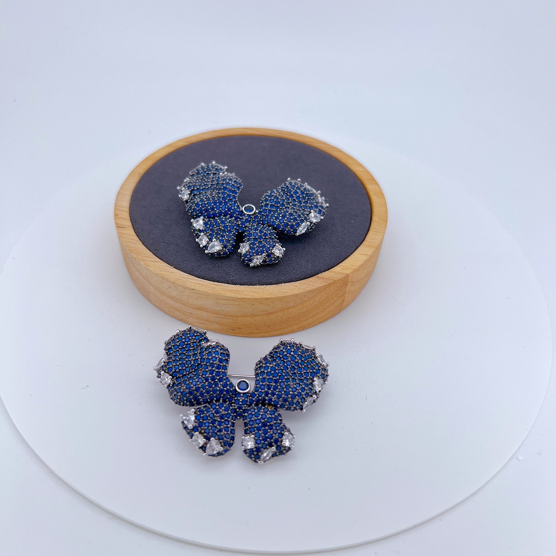 Copper Material Elegant Glam Pin Butterfly Copper Zircon Women's Brooches