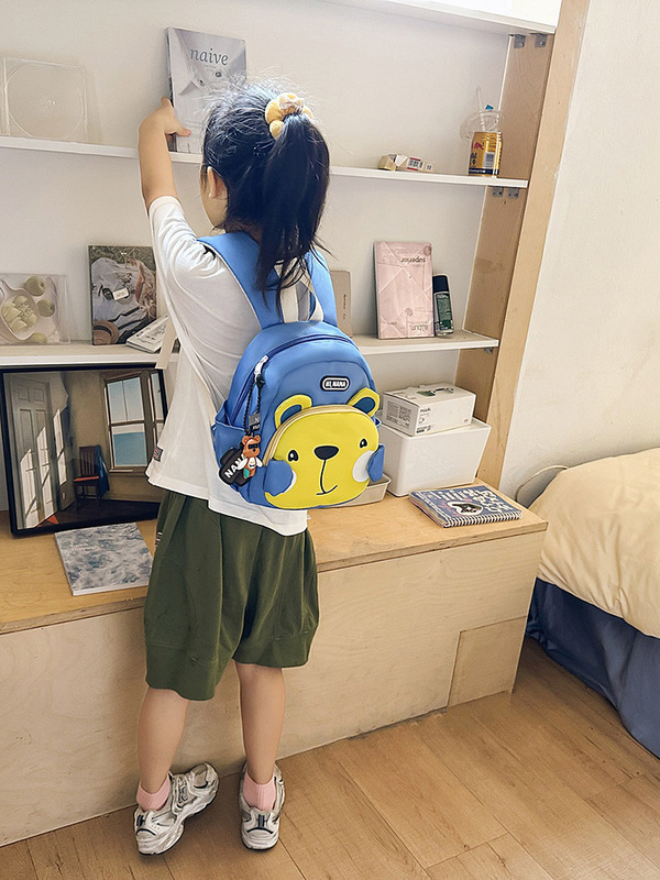 幼儿园书包新款小熊时尚双肩包儿童3-6年级男女孩轻便卡通背包|undefined