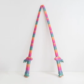 塑料工艺品;其他模型玩具;其他装饰摆件