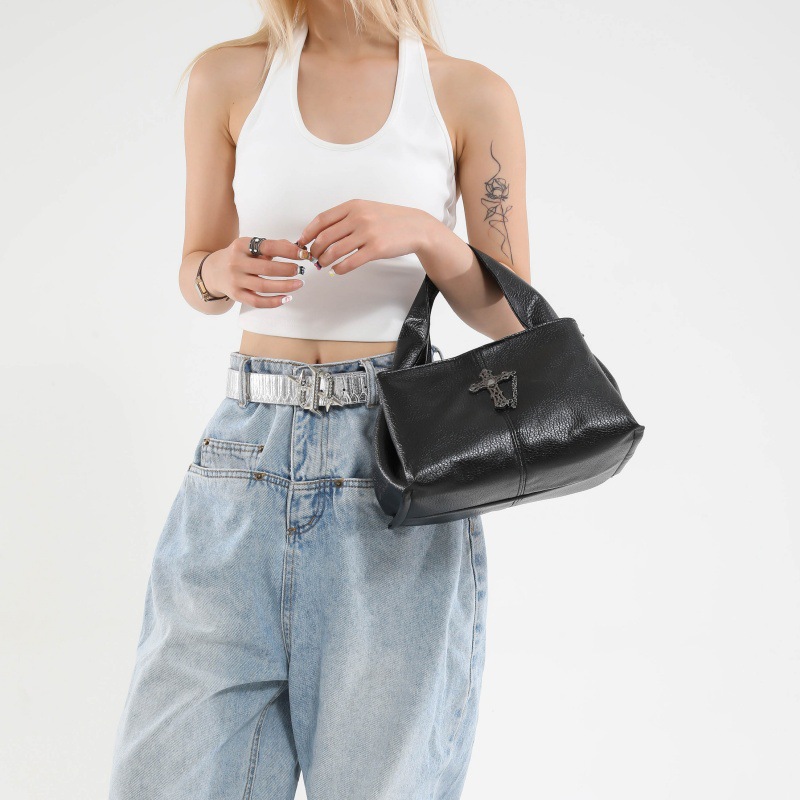 Bolso de textura transfronteriza 2025 verano nuevo bolso cruz bolso de hombro bolso de mensajero punk fresco mujer